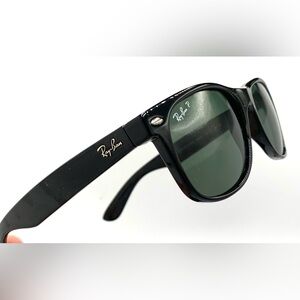 Ray-Ban Polarized RB2132 Sunglasses Black 901/58 Polarized Green 55-145 w/Case